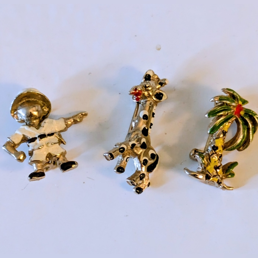 Safari Adventure Brooch Set - Gold, Black, Green